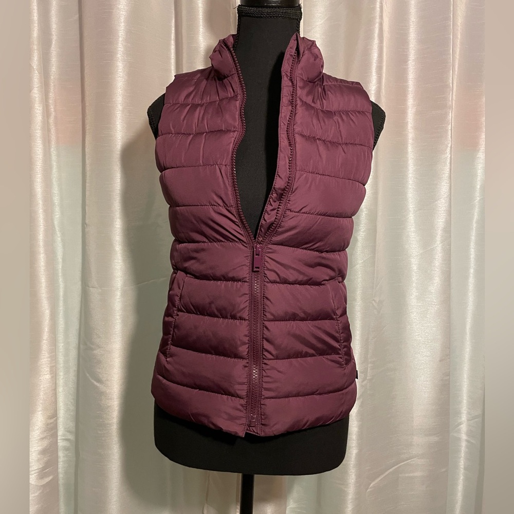Gap Purple Puffer Vest